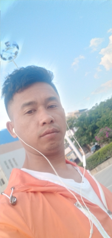 下一秒待续的第一张照片--连城交友网