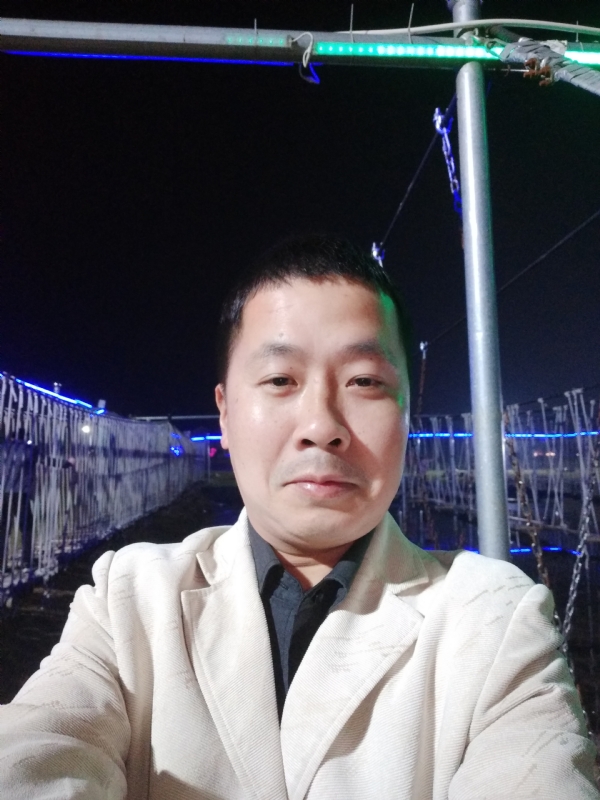 阿峰的第一张照片--连城交友网