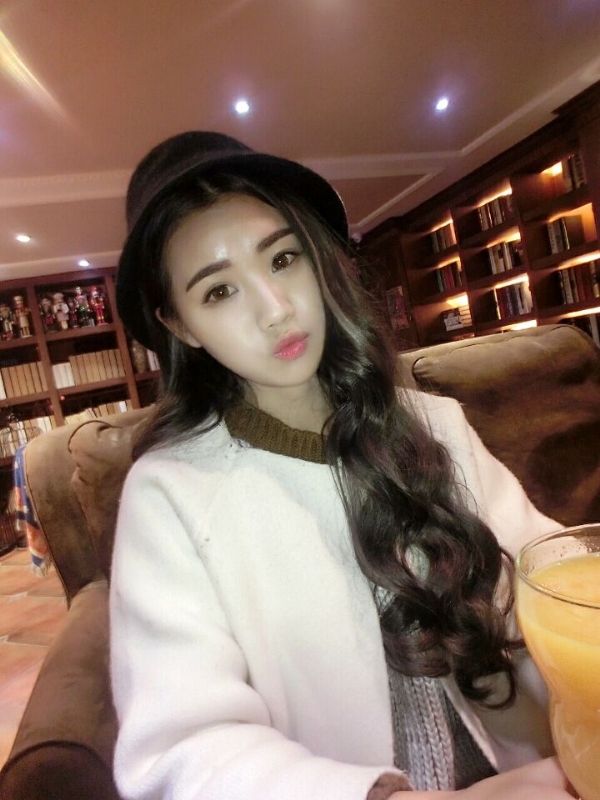气质小妹的第三张照片--连城交友网