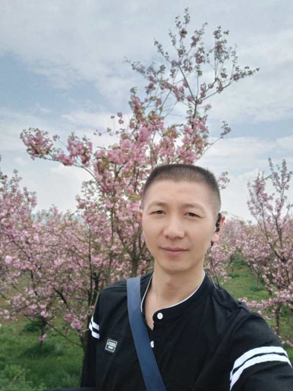 只有真名的第一张照片--连城交友网