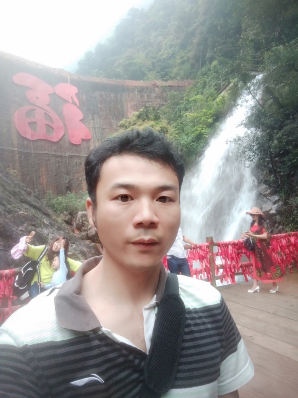珊珊您是珊无无无妻的第一张照片--连城交友网