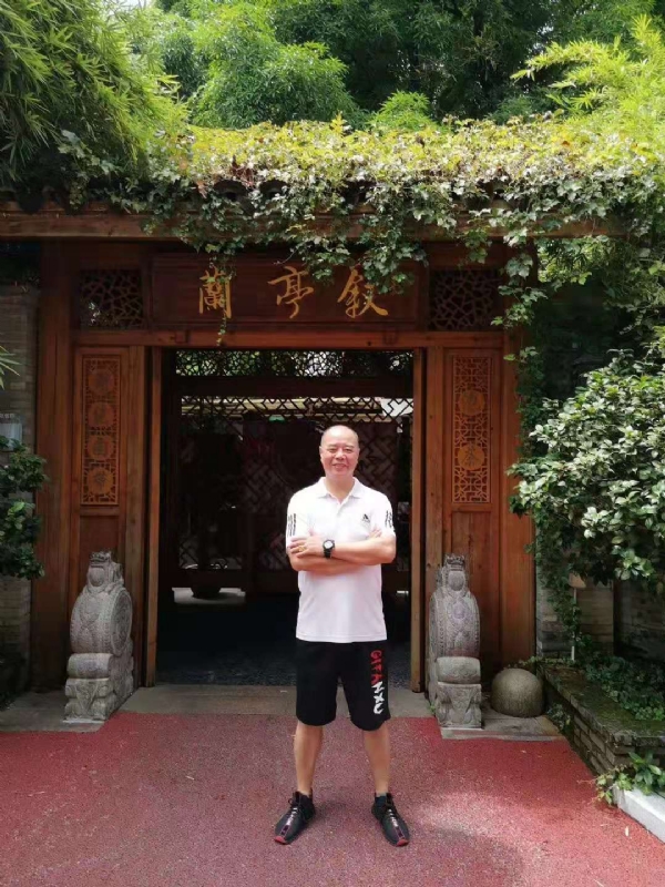 李国伟的第四张照片--连城交友网