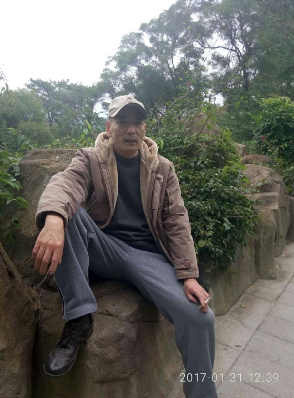 热腾腾的第一张照片--连城交友网