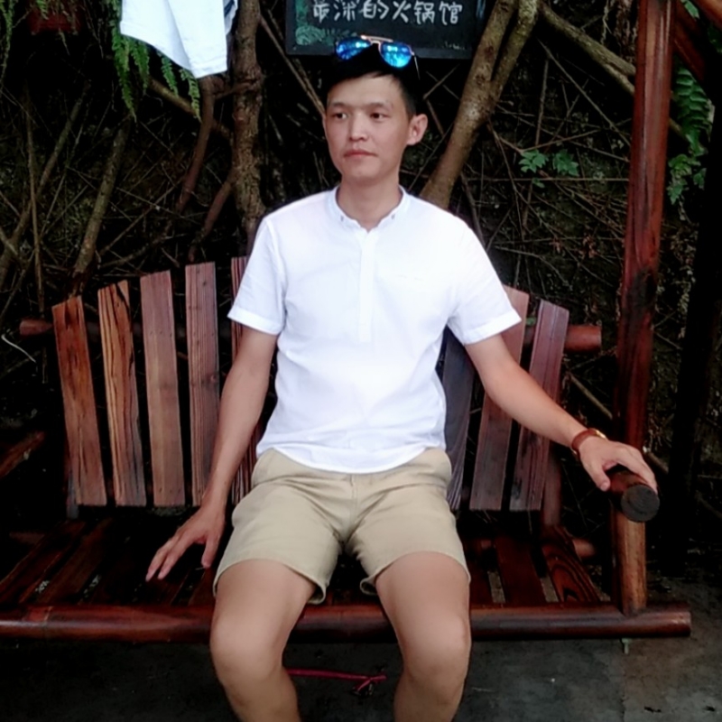李渊的夏天的第一张照片--连城交友网