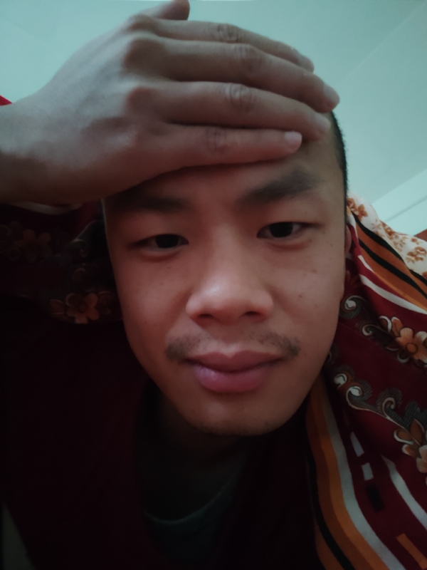 开心鬼在哪呢的第一张照片--连城交友网