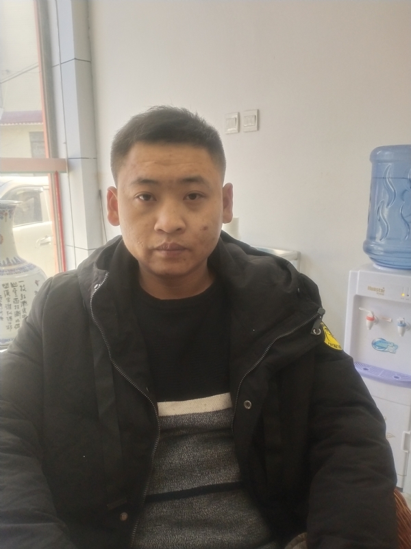 瞿波的第一张照片--连城交友网