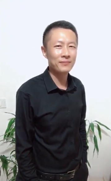 地huhi的第一张照片--连城交友网