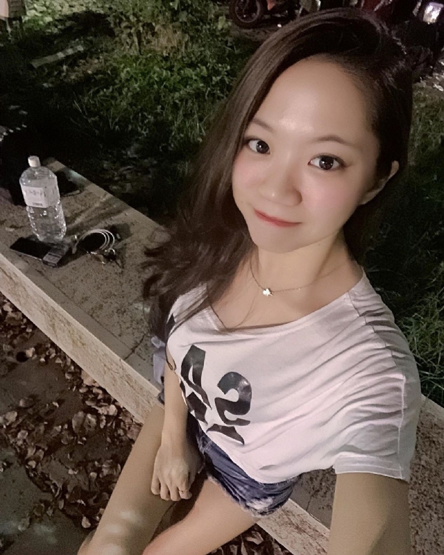 欣欣的第一张照片--连城交友网