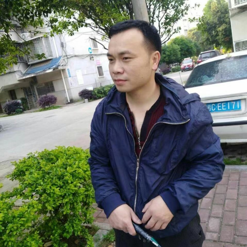 灰色足迹的第一张照片--连城交友网