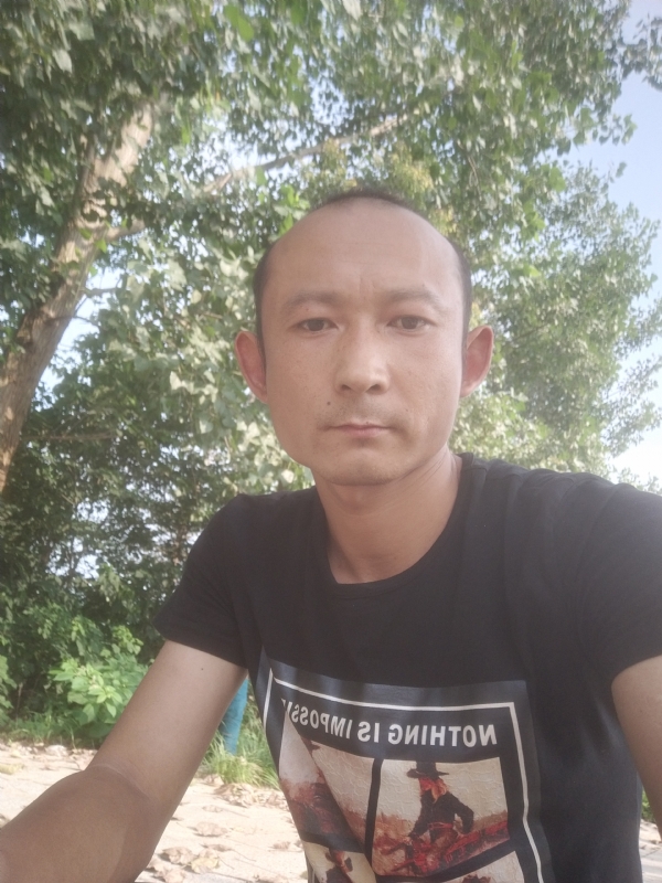 80大叔的第一张照片--连城交友网
