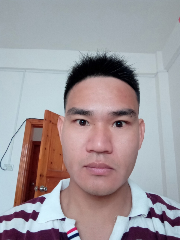 相遇的第一张照片--连城交友网