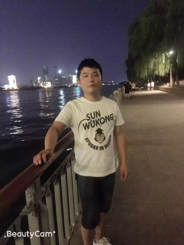 古月的第一张照片--连城交友网