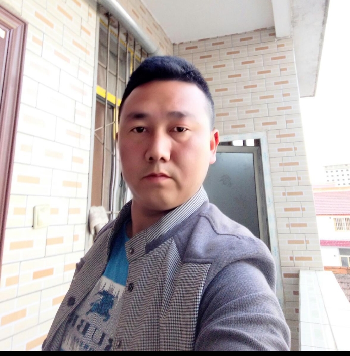 帅帅的大叔的第一张照片--连城交友网