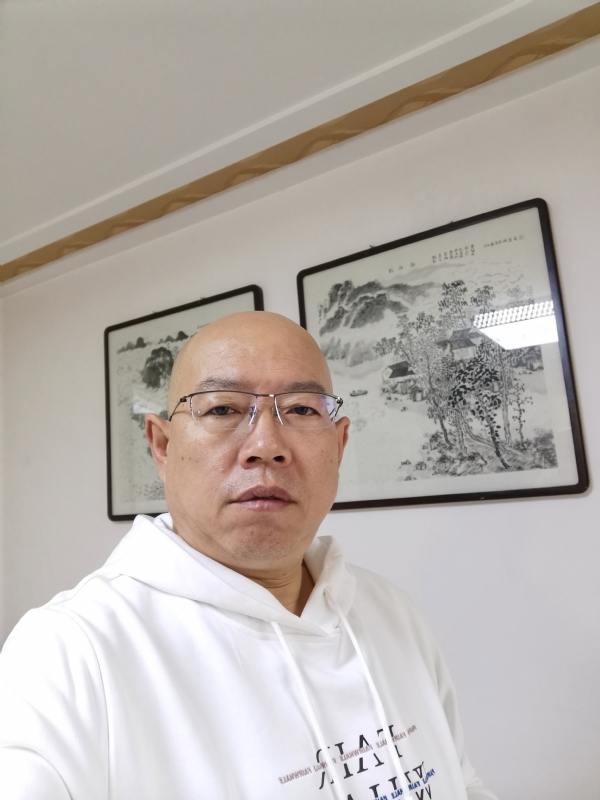 光头博士的第一张照片--连城交友网