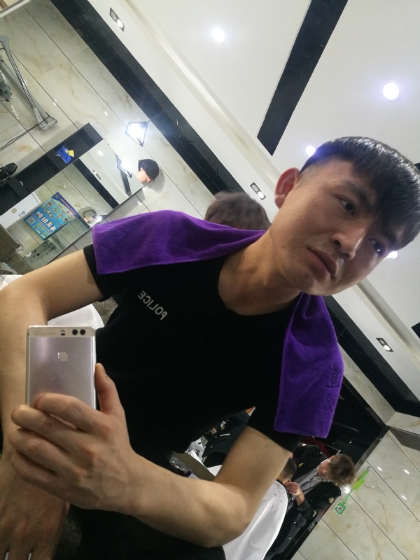 未来可期的我的第四张照片--连城交友网