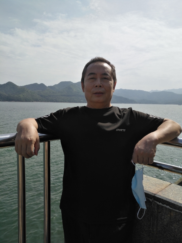 重振雄风的第四张照片--连城交友网