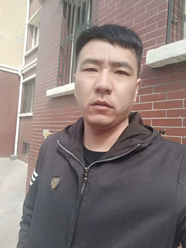 谁伴我闯荡的第一张照片--连城交友网