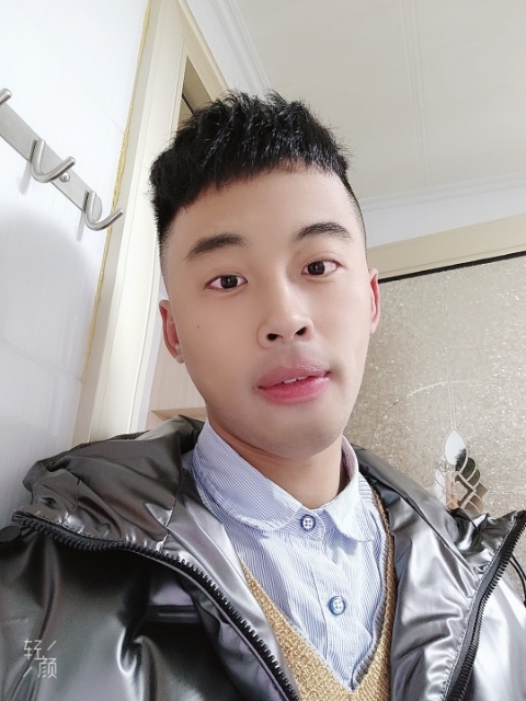 幼稚鬼的第一张照片--连城交友网