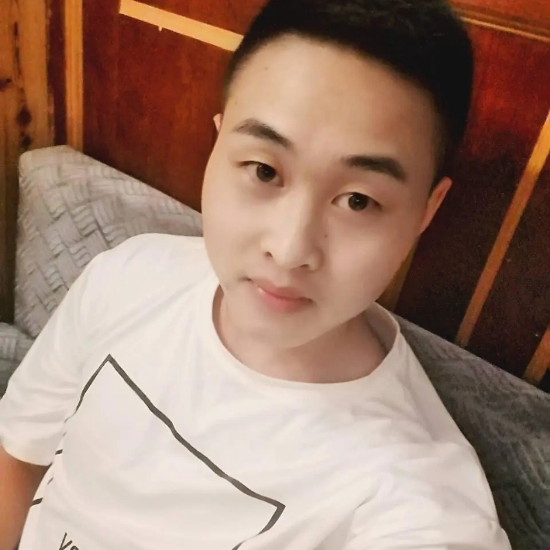 娃娃脸小爸爸的第一张照片--连城交友网