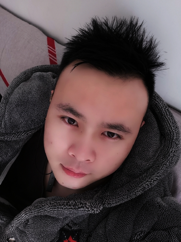 明明的第一张照片--连城交友网