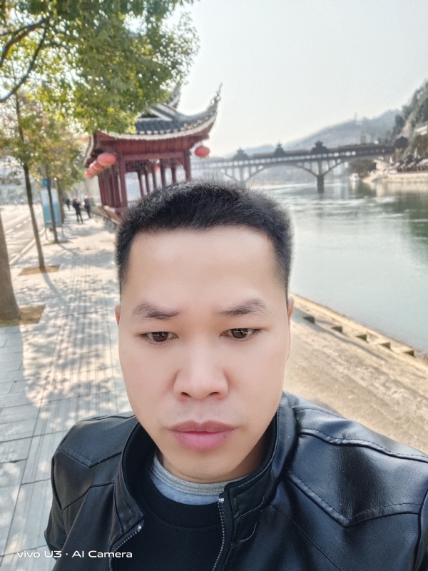 啊锦的第一张照片--连城交友网