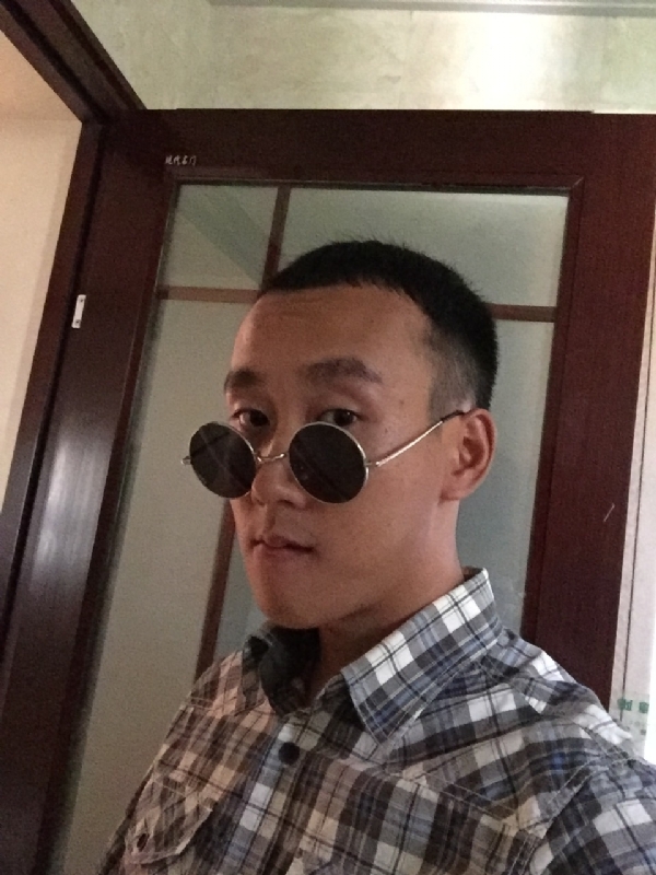 悲喜的第一张照片--连城交友网