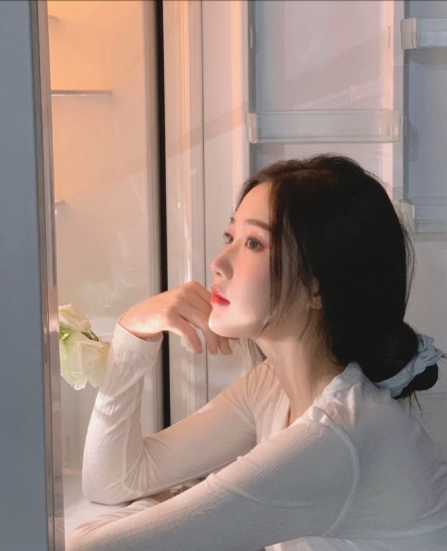 風吹過臉頰的第一张照片--连城交友网