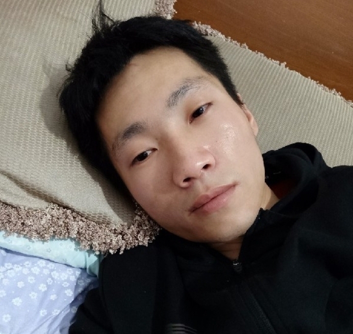 老鼠爱上猫的第一张照片--连城交友网