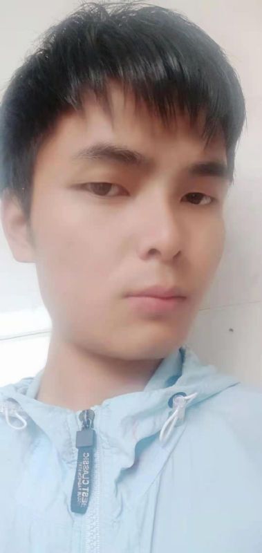 安静的男生的第一张照片--连城交友网