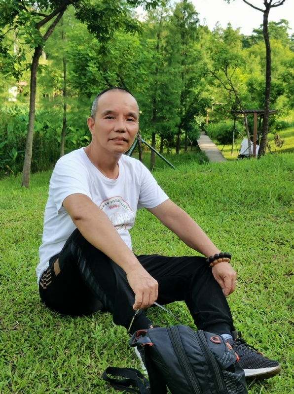 稳重大方的第二张照片--连城交友网
