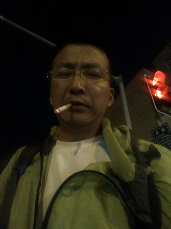 认真的生活的第一张照片--连城交友网