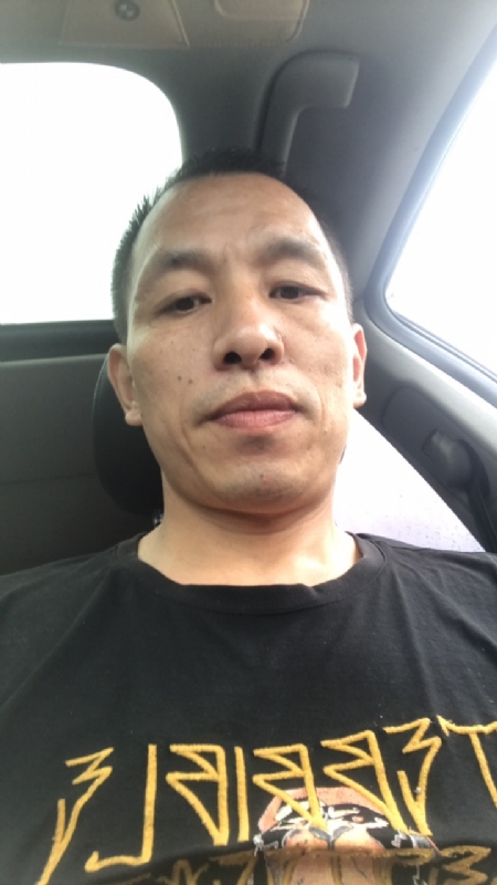 迷茫的第一张照片--连城交友网