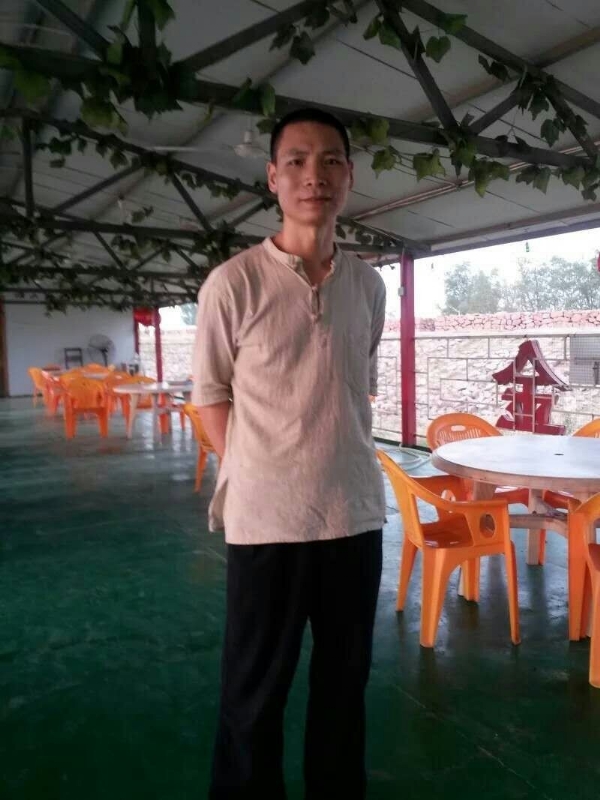周哥的第三张照片--连城交友网