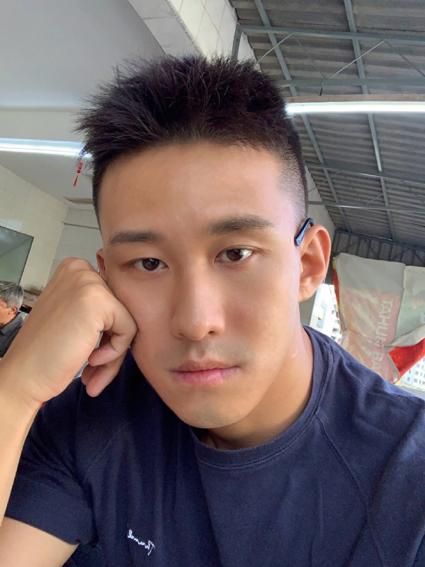 相见恨晚的第二张照片--连城交友网