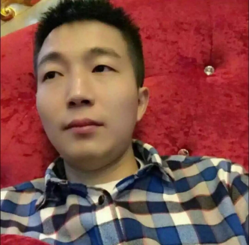 崩塌的信仰的第一张照片--连城交友网