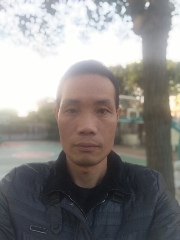 王耀明的第一张照片--连城交友网