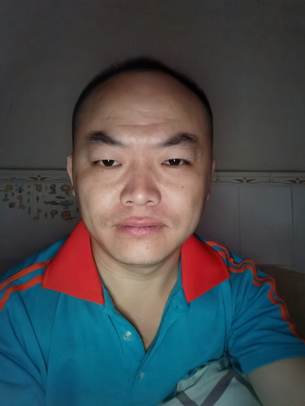 与子携老的第三张照片--连城交友网