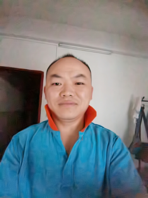 与子携老的第四张照片--连城交友网