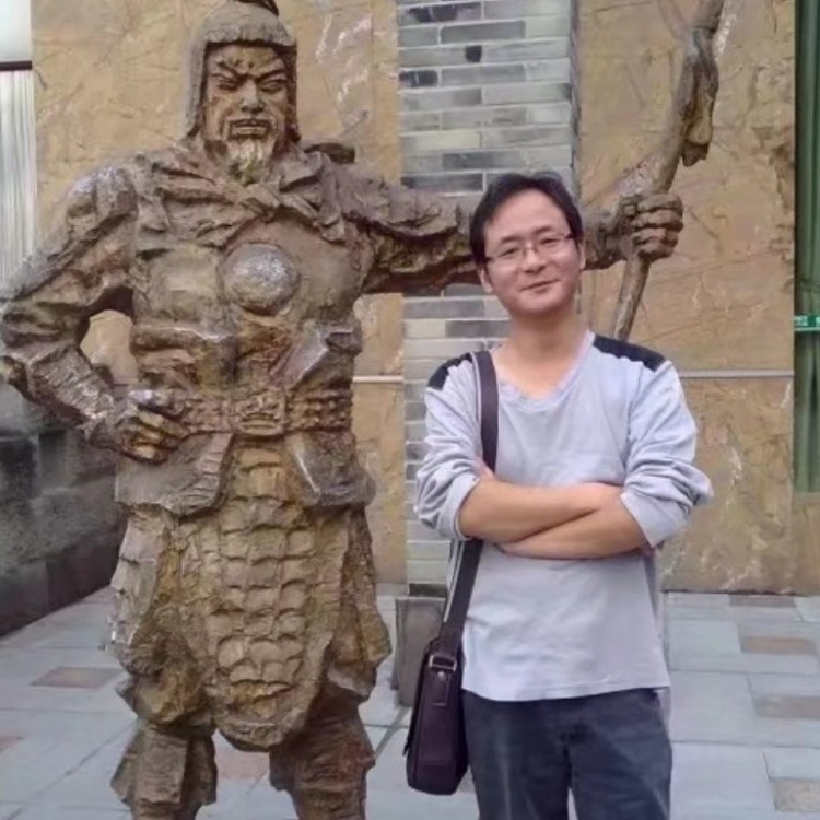 孤狼的第三张照片--连城交友网