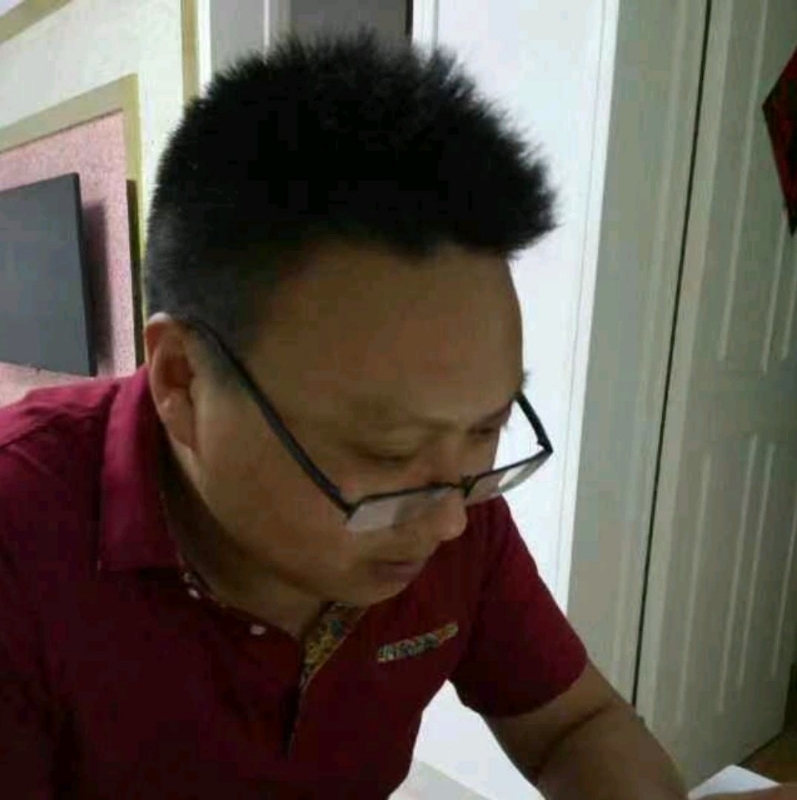 孔明的第一张照片--连城交友网
