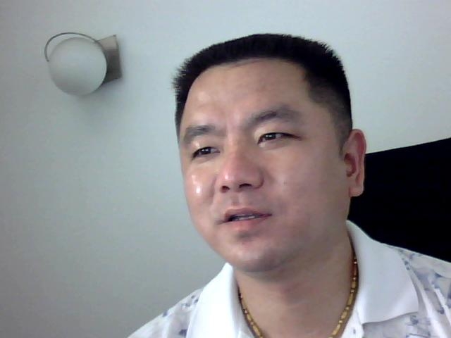 孤寂狼王的第一张照片--连城交友网