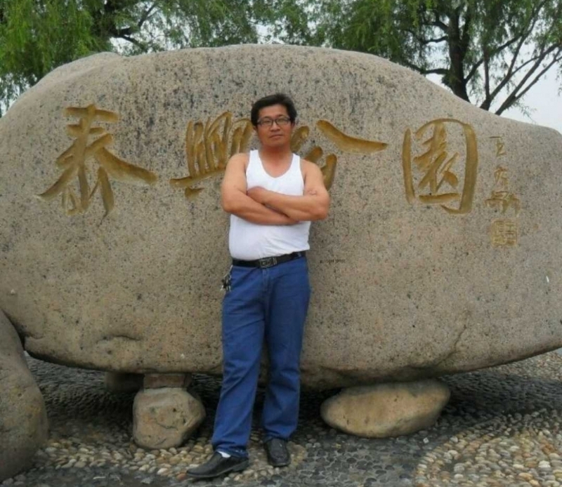 黑哥的第一张照片--连城交友网