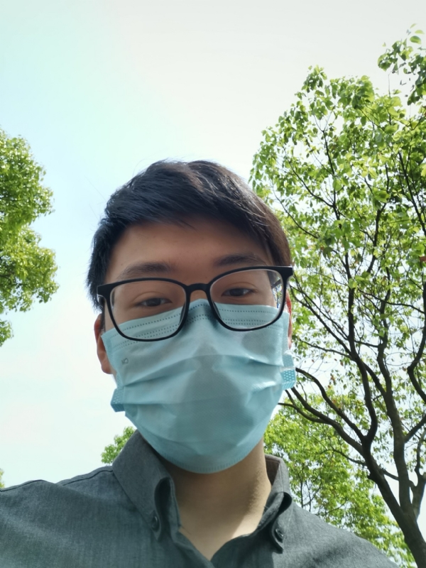 情何丶以堪的第一张照片--连城交友网