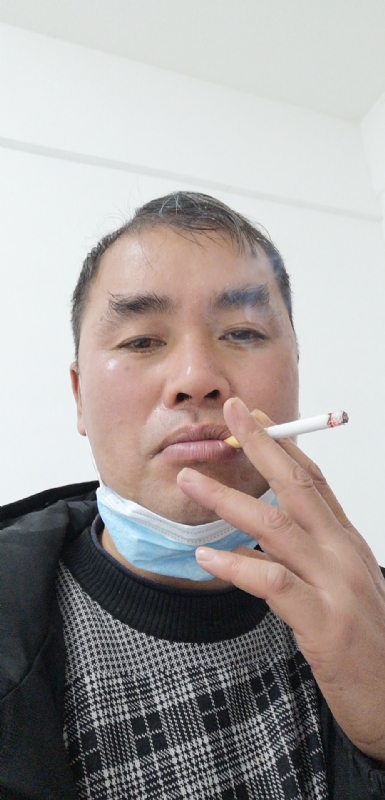 龙心的第一张照片--连城交友网