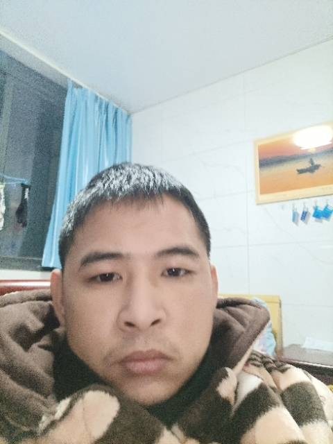 寂寞的第二张照片--连城交友网