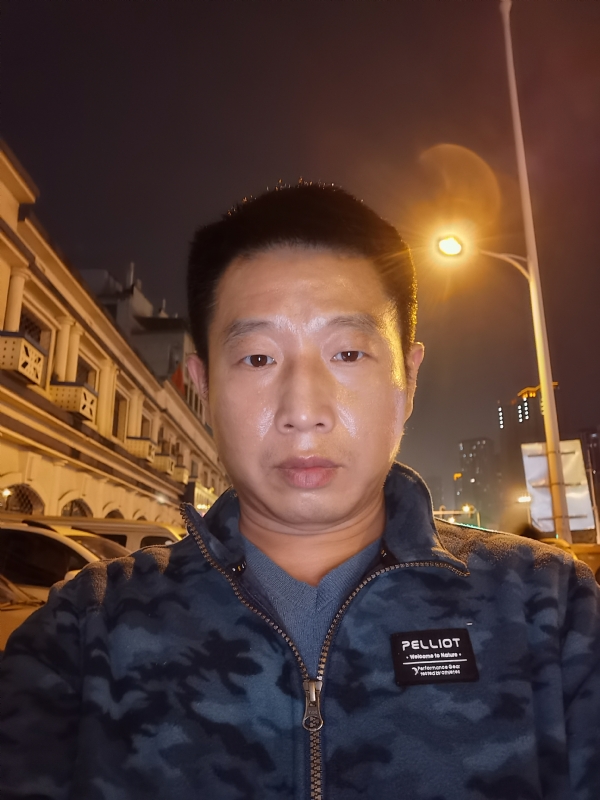偷偷说的第二张照片--连城交友网