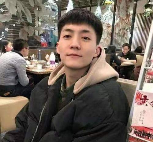迪迪的第一张照片--连城交友网