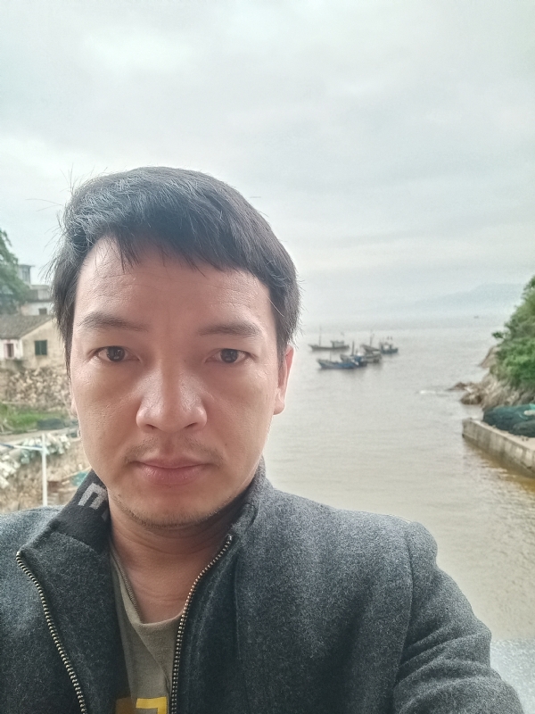 啊亮的第一张照片--连城交友网