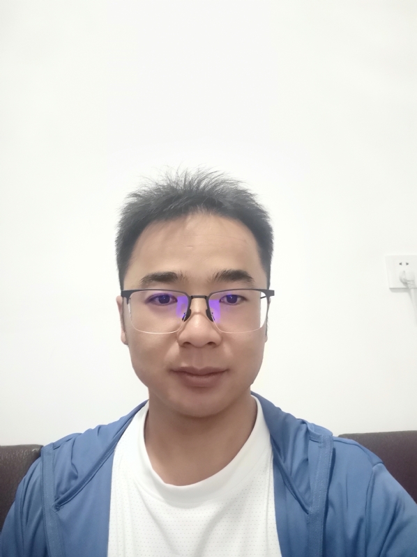转身的第一张照片--连城交友网