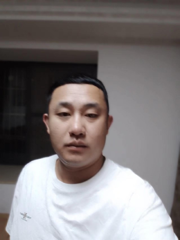魔尊的第二张照片--连城交友网
